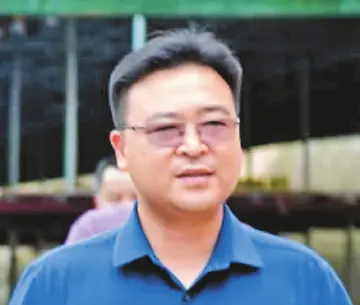 优秀党务工作者何东辉：甘为脱贫攻坚“拓荒牛”