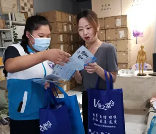 公明禁毒宣传进景区 筑牢全民防毒墙  