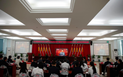 石井街道组织党员干部收听收看庆祝中国共产党成立100周年大会