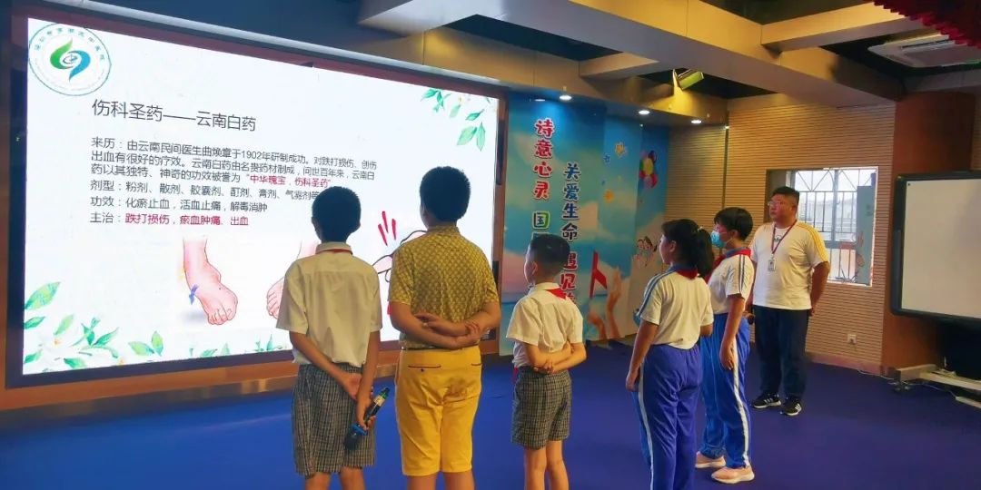 今年团团夏令营又“放大招”啦~罗湖区首届大湾区深港澳青少年交流夏令营来袭！