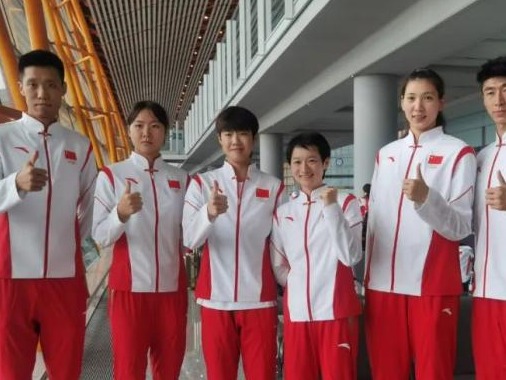 中国跆拳道队出征东京奥运会，赵帅：旗手是鼓励更是动力