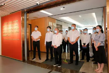 忆百年风华，启奋斗新篇  玉塘街道组织党员领导干部前往光明区党史馆参观学习  