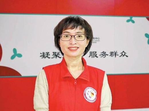 广东省优秀党务工作者周予兰：善于创新治理的“网红书记”