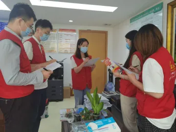 我是光明红小二，我在防疫第一线 | “青年党员在行动”