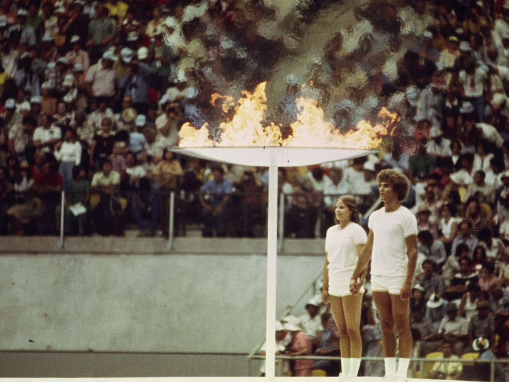 回看历届奥运会开幕式点火仪式，哪年最令人难忘？