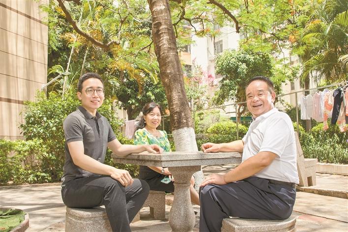 影像深圳家谱 | 符永建家庭：脚踏实地 诠释军人本色  