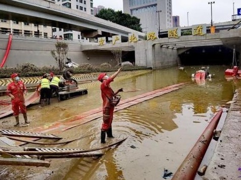 央视热评：彻查郑州“7·20”特大暴雨灾害，依法依规问责追责