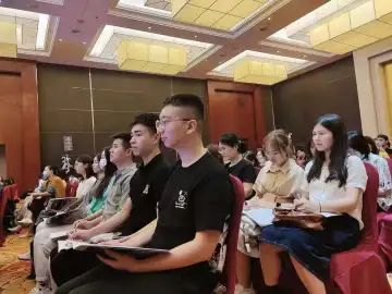 华中师大光明勤诚达附校组织新教/师参加2021年暑期平台培训  