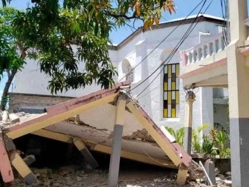  海地地震死亡人数升至304人