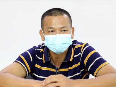 全红婵爸爸照样下地插秧：我靠双手挣钱，没拿过一分一毫资助