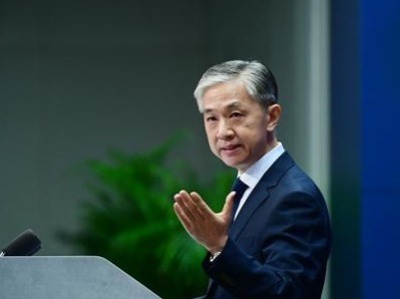 美多个亚裔团体敦促拜登暂停“中国行动计划”，外交部回应