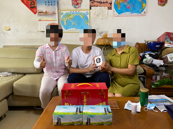 “私人订制”献爱心 桂园街道开展困境家庭“微心愿盲盒”活动