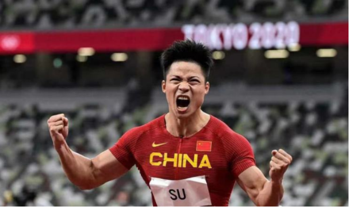 “中国百米飞人”苏炳添刷屏了！来看看他与龙岗的深厚渊源