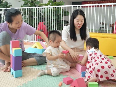 南山有个“绿房子”，帮助宝宝和家长建立和谐亲子关系