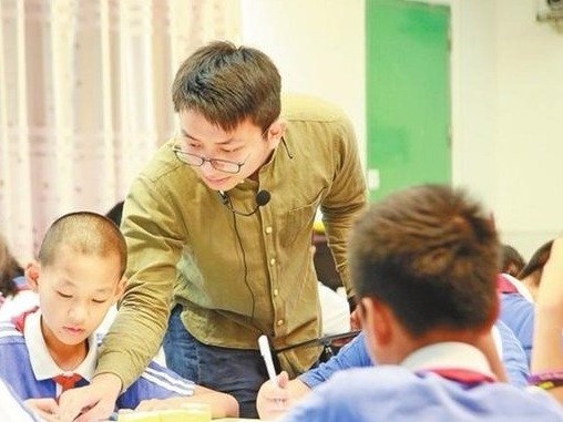 2020-2025年深圳将新增公办普通高中学位超11万个，深圳云端学校9月开学