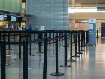 媒体：美方在机场无理盘查中国留学生一小时