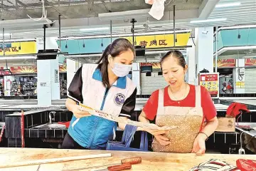 线上线下齐发力，禁毒宣传无死角，光明警方多措并举开展禁毒宣传活动