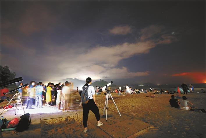 相约西涌看流星雨！