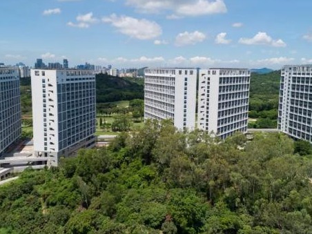 深圳大学西丽校区建设工程（二期）项目将在今年9月建成 将为深圳大学提供1万个学位