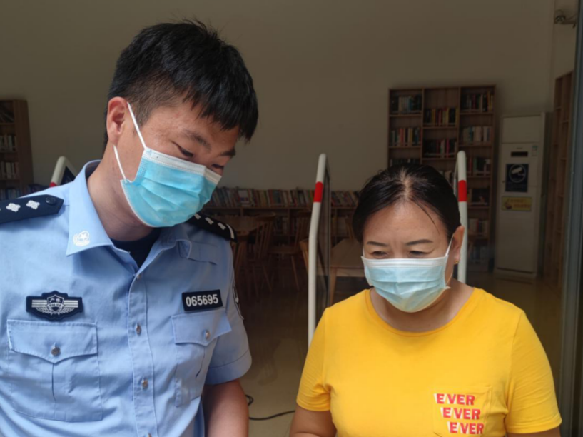 双区卫士丨梁家络：“连轴转”出警跑赢电诈分子