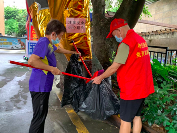 齐发力 靓环境！布吉街道开展全民清洁暨防疫宣传党员志愿服务
