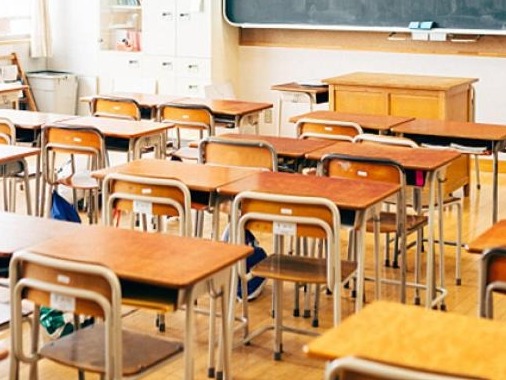 江苏南京中小学9月1日暂缓开学返校 