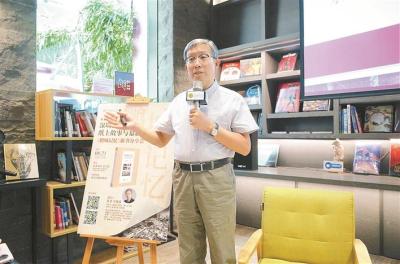 《鹏城记忆：老新闻背后的故事》新书发售 资深报人讲述深圳新闻故事