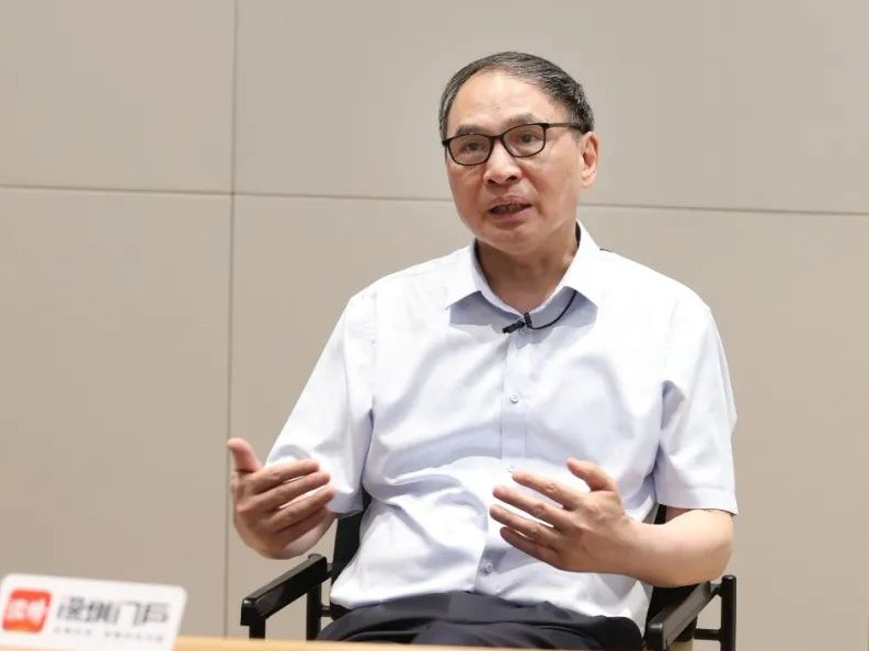 郑永年：正因为没用西方开的方子，中国才成功