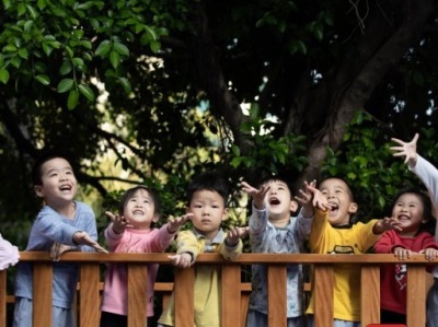 深圳将增加幼儿托管服务供给 2至3岁幼儿托班拟纳入幼儿园发展规划