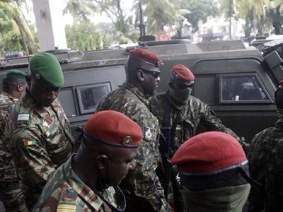 西共体对几内亚政变军人领导人等实施制裁
