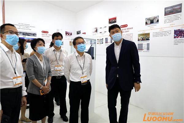 罗湖区委书记刘胜带队前往文博会罗湖主展馆巡馆