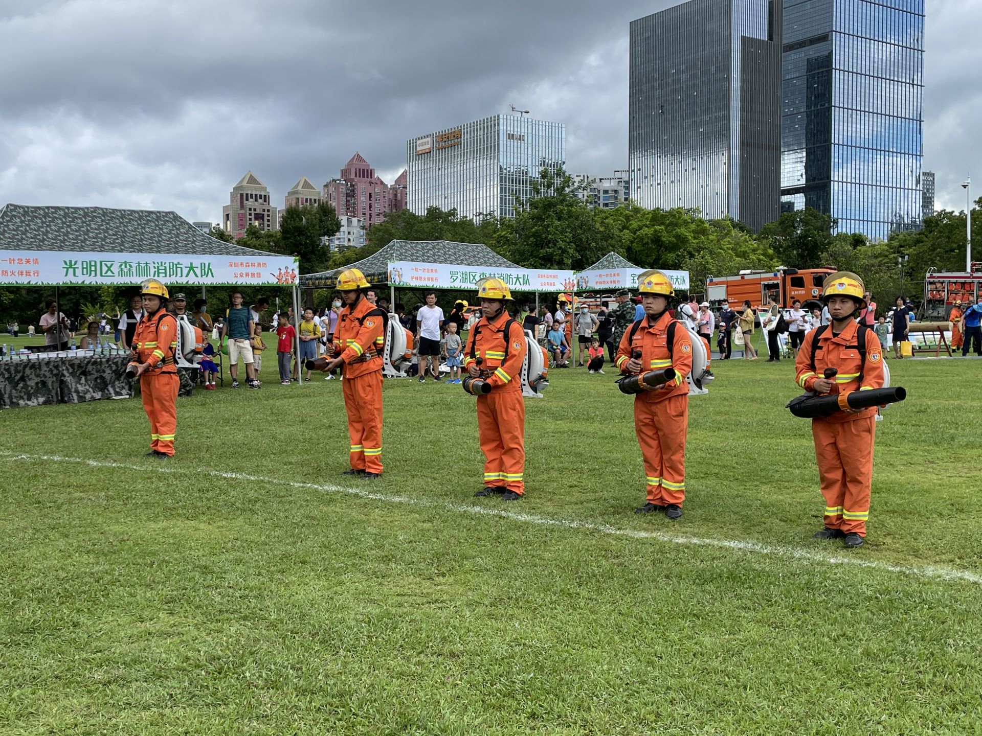 2021年“深圳市森林消防公众开放日活动”在莲花山举行，一年一度的森林特别防护期来了