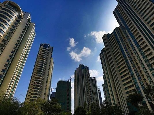 中国银保监会：截至7月末，房地产融资呈现“五个持续下降”