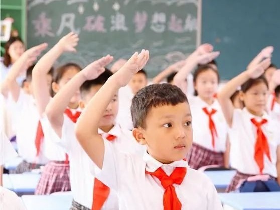 “2021中国公平教育百佳县市”榜单发布 福田罗湖入围全国前十