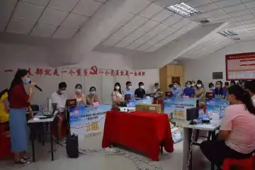 新湖街道楼村社区开展党史知识竞赛活动