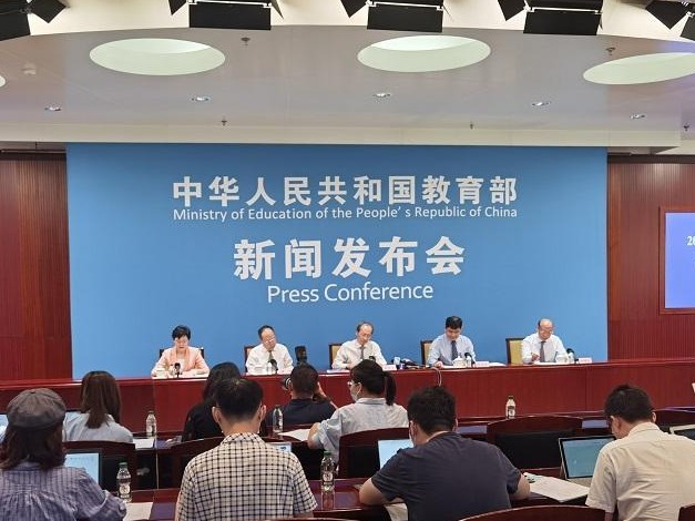 教育部：今年底 全国所有县（市、区）都将实现义务教育基本均衡