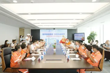 连续三年！中国太保产险深圳分公司向深圳市三万余名环卫工人赞助意外险