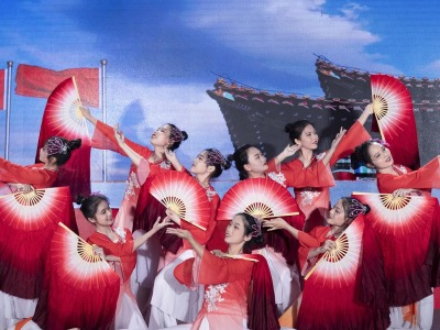 创新党史学习教育形式，潮惠高速以最美心声致敬祖国