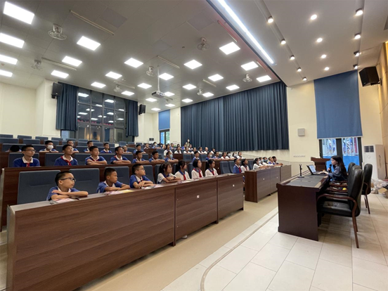 玉塘街道引导未成年人抵制校园霸凌  