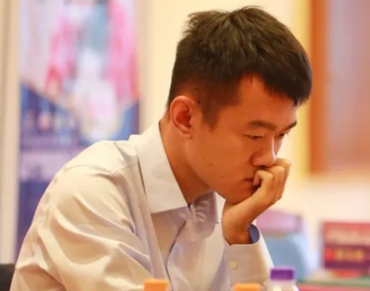 “中国体彩杯”儋州国象特级大师超霸战，老将托帕洛夫继续独自领衔