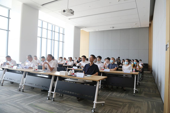 深圳坪山产服公司举办新《安全生产法》专题培训  