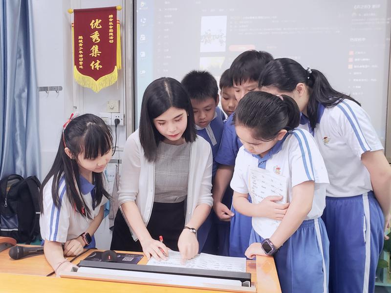 教师节将至，罗湖这所小学率先发出绿色教师节倡议书
