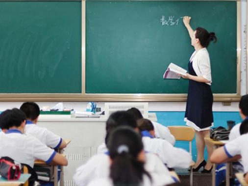 教育部：各地实现义务教育教师平均工资不低于公务员承诺