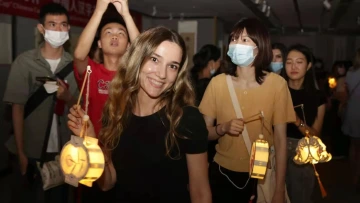 传播中华文化，讲好中国故事！深大国际学生这样过中秋