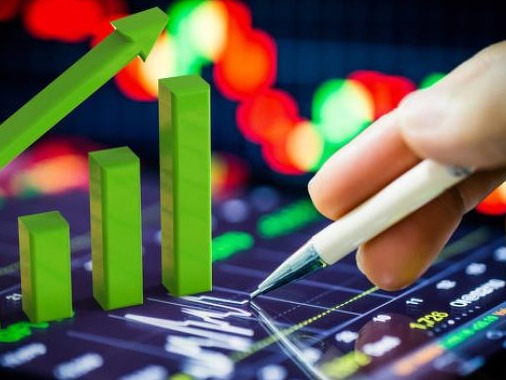 北京证券交易所新股上市首日不设涨跌幅限制，次日起涨跌幅限制为30%