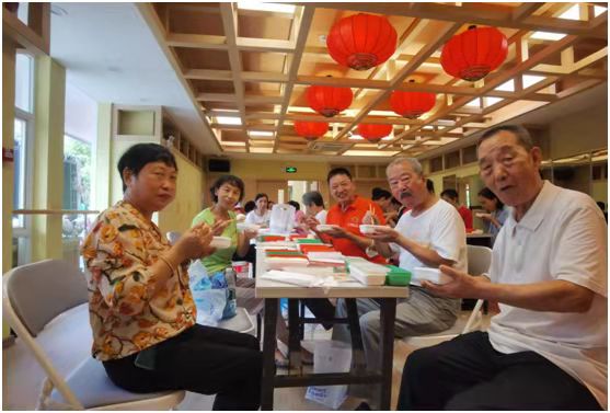 温馨便捷！新安大浪社区老年人日间照料中心揭牌启用