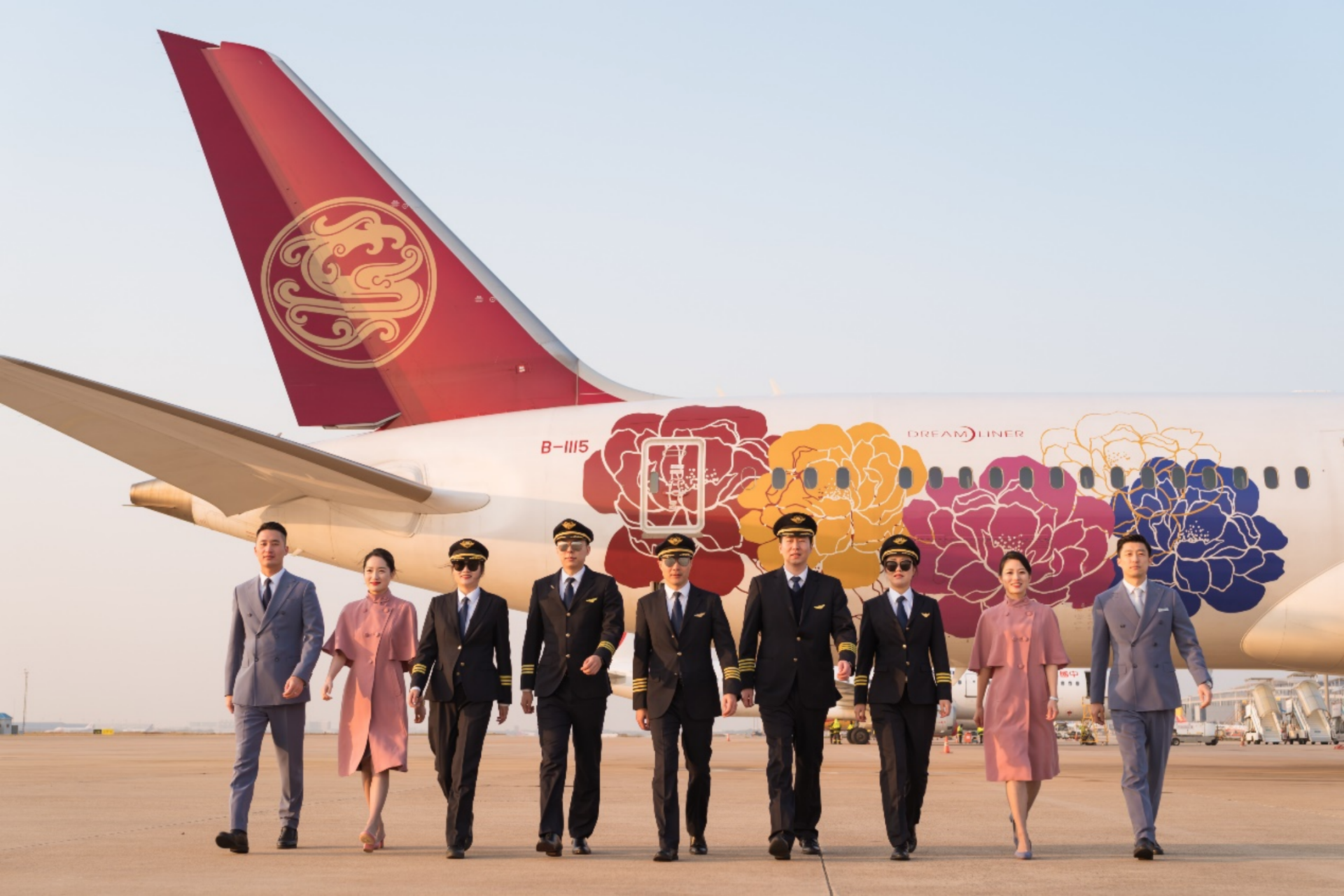 吉祥航空迎来成立15周年纪念日 | 机队规模已达85架，通达近200个国内外目的地
