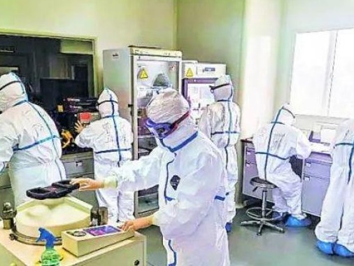 国家专家组已进入甘肃省级定点救治医院病区查房会诊指导治疗