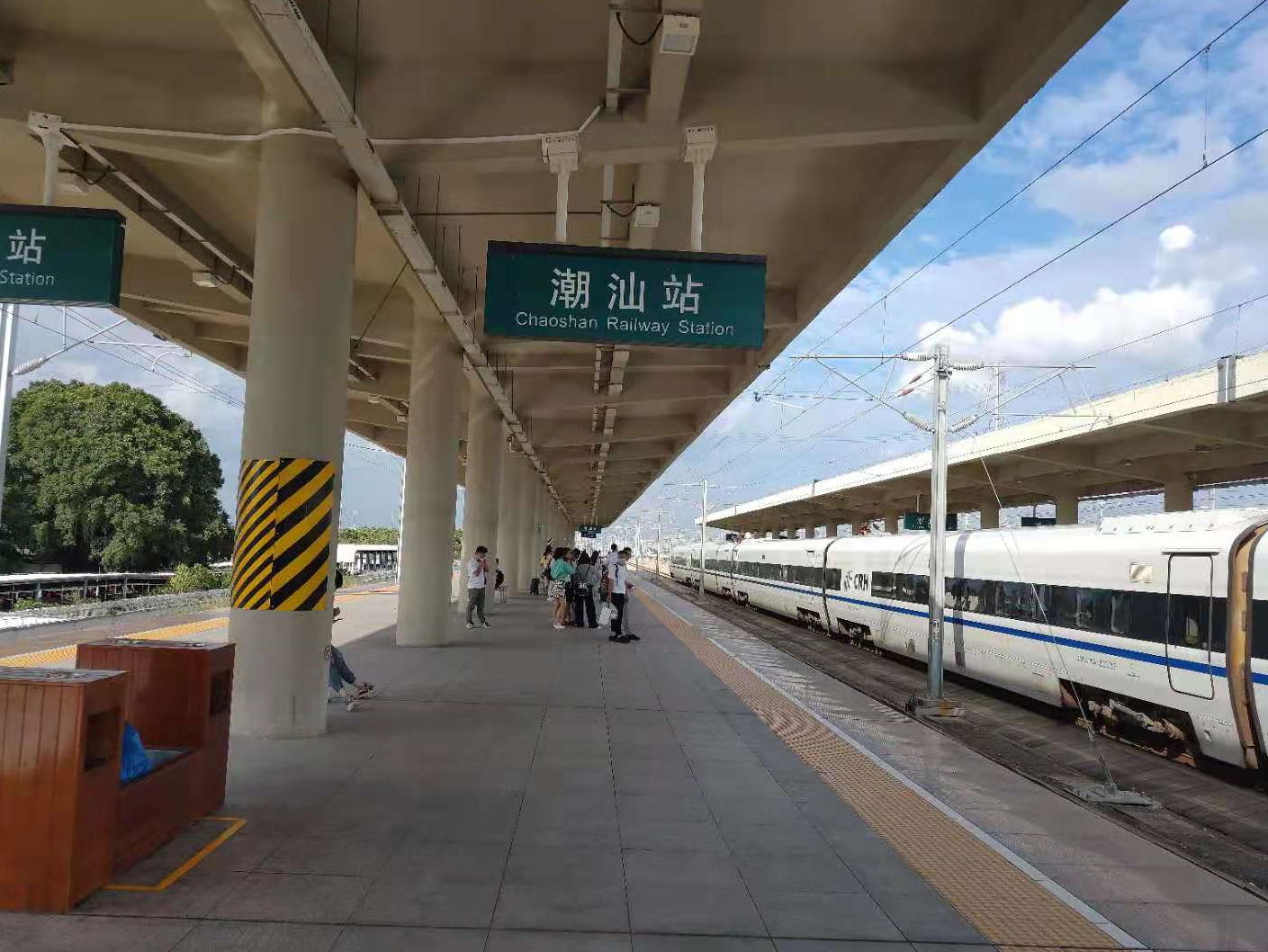 国庆假期最后一天 厦深铁路潮汕站往沪广深等方向均有余票