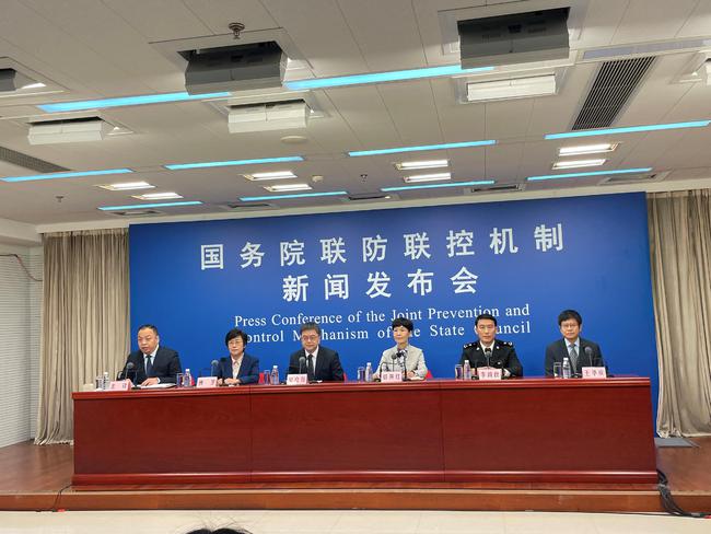 国家卫健委：当前疫情仍呈快速发展态势，防控形势严峻复杂